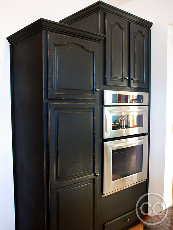 Kitchen painted with Classic Cupboards Paint. Visit www.classiccupboardspaint.com for more details.