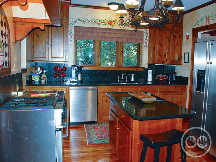 Kitchen painted with Classic Cupboards Paint. Visit www.classiccupboardspaint.com for more details.