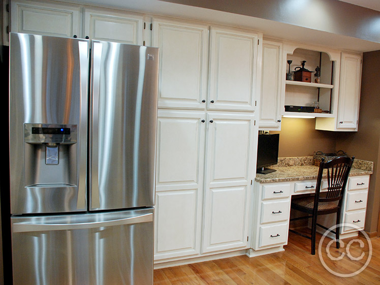 Kitchen painted with Classic Cupboards Paint. Visit www.classiccupboardspaint.com for more details.