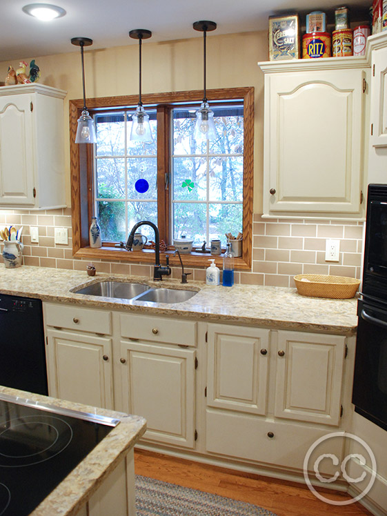 Kitchen painted with Classic Cupboards Paint. Visit www.classiccupboardspaint.com for more details.