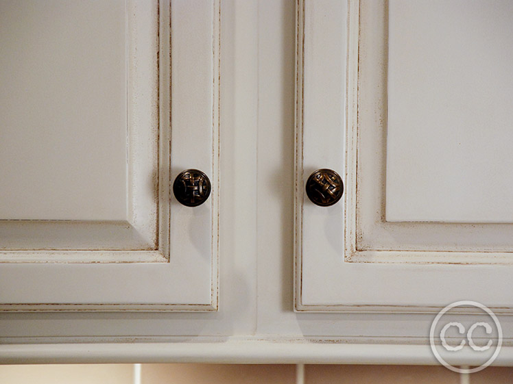 Kitchen painted with Classic Cupboards Paint. Visit www.classiccupboardspaint.com for more details.