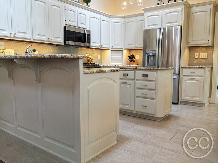 Kitchen painted with Classic Cupboards Paint. Visit www.classiccupboardspaint.com for more details.