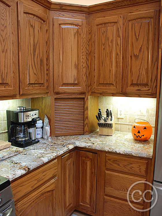 Kitchen painted with Classic Cupboards Paint. Visit www.classiccupboardspaint.com for more details.