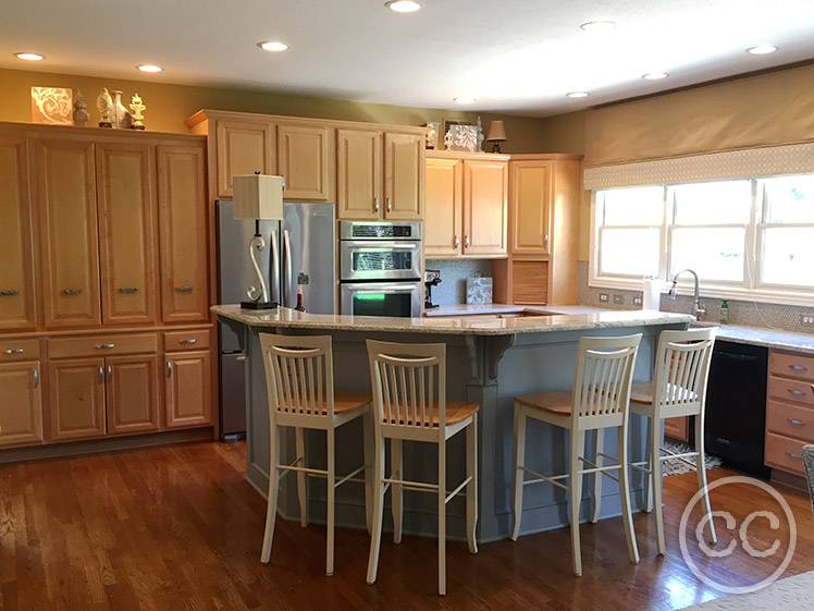 Kitchen painted with Classic Cupboards Paint. Visit www.classiccupboardspaint.com for more details.