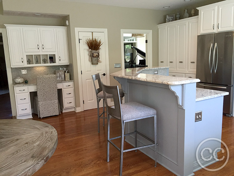 Kitchen painted with Classic Cupboards Paint. Visit www.classiccupboardspaint.com for more details.