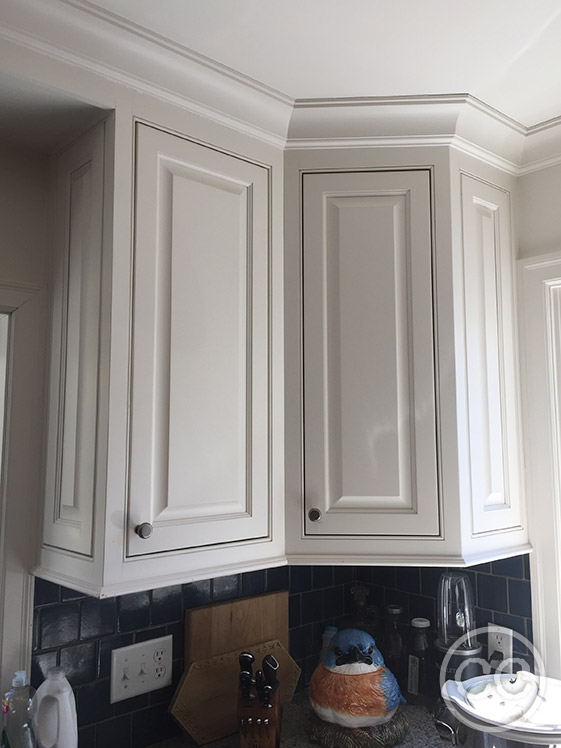 Kitchen painted with Classic Cupboards Paint. Visit www.classiccupboardspaint.com for more details.