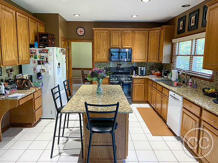 Kitchen painted with Classic Cupboards Paint. Visit www.classiccupboardspaint.com for more details.