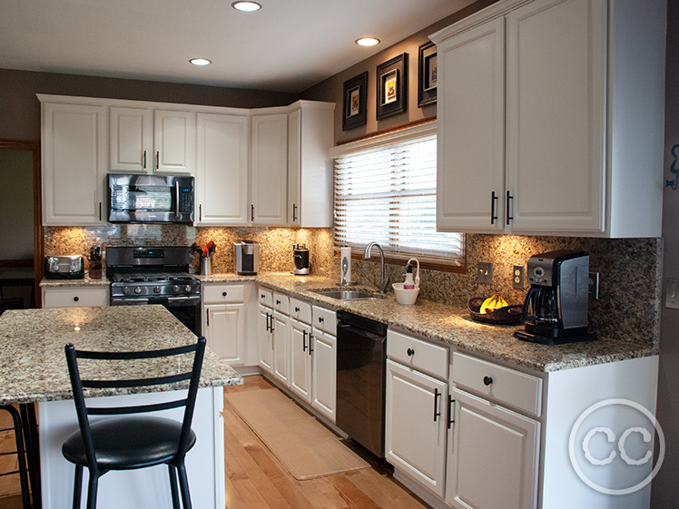 Kitchen painted with Classic Cupboards Paint. Visit www.classiccupboardspaint.com for more details.