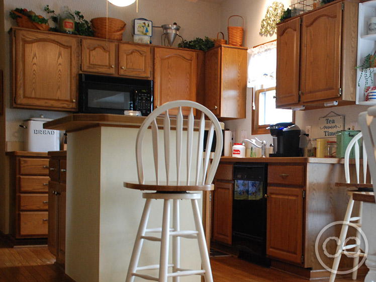 Kitchen painted with Classic Cupboards Paint. Visit www.classiccupboardspaint.com for more details.