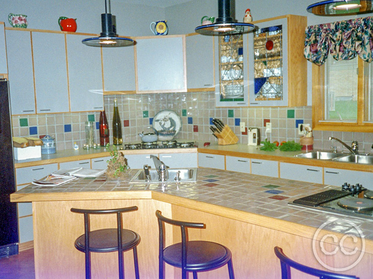 Kitchen painted with Classic Cupboards Paint. Visit www.classiccupboardspaint.com for more details.