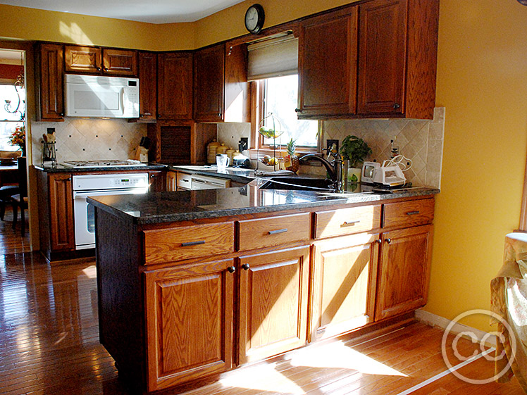 Kitchen painted with Classic Cupboards Paint. Visit www.classiccupboardspaint.com for more details.