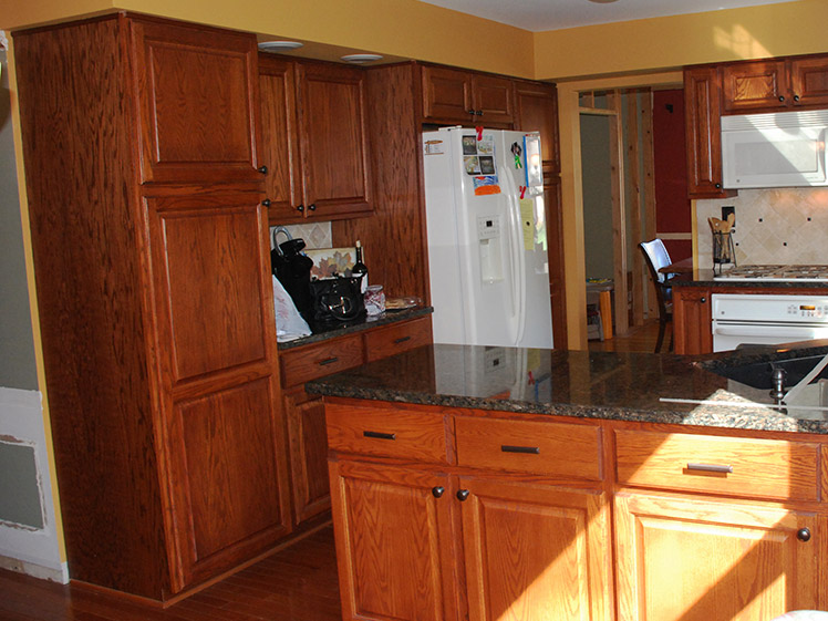 Kitchen painted with Classic Cupboards Paint. Visit www.classiccupboardspaint.com for more details.