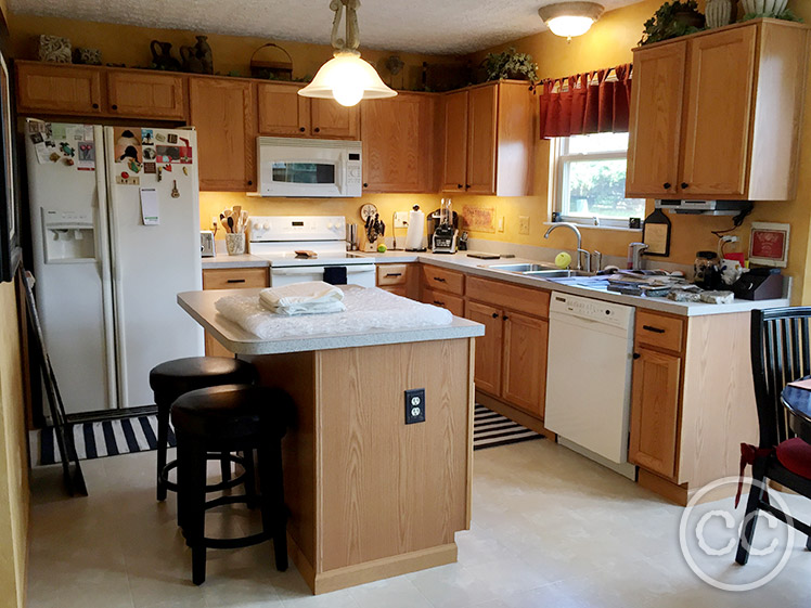 Kitchen painted with Classic Cupboards Paint. Visit www.classiccupboardspaint.com for more details.