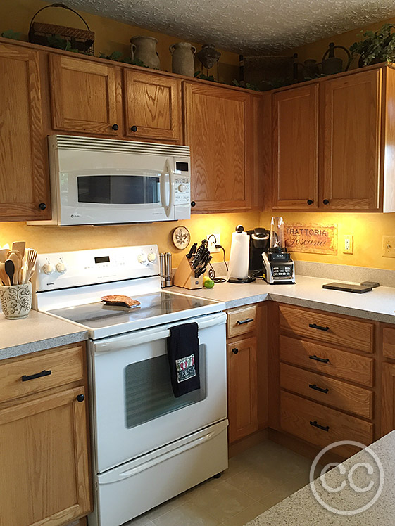 Kitchen painted with Classic Cupboards Paint. Visit www.classiccupboardspaint.com for more details.