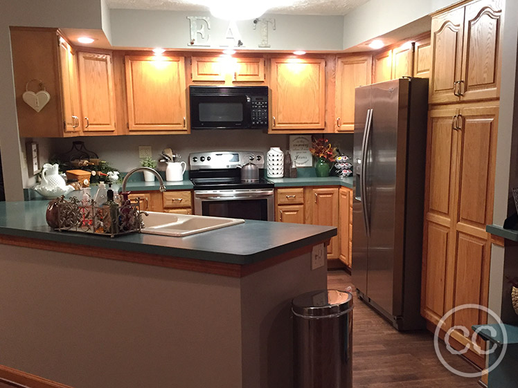 Kitchen painted with Classic Cupboards Paint. Visit www.classiccupboardspaint.com for more details.