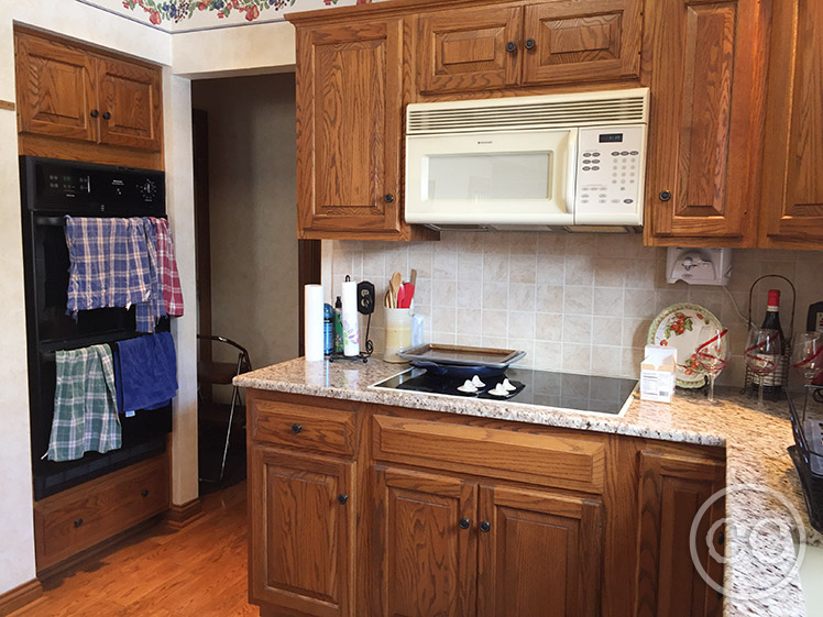 Kitchen painted with Classic Cupboards Paint. Visit www.classiccupboardspaint.com for more details.