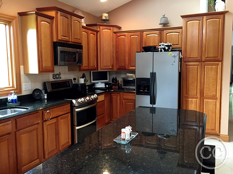 Kitchen painted with Classic Cupboards Paint. Visit www.classiccupboardspaint.com for more details.