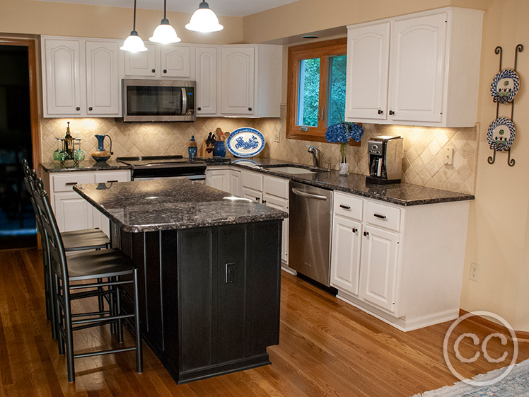 Kitchen painted with Classic Cupboards Paint. Visit www.classiccupboardspaint.com for more details.