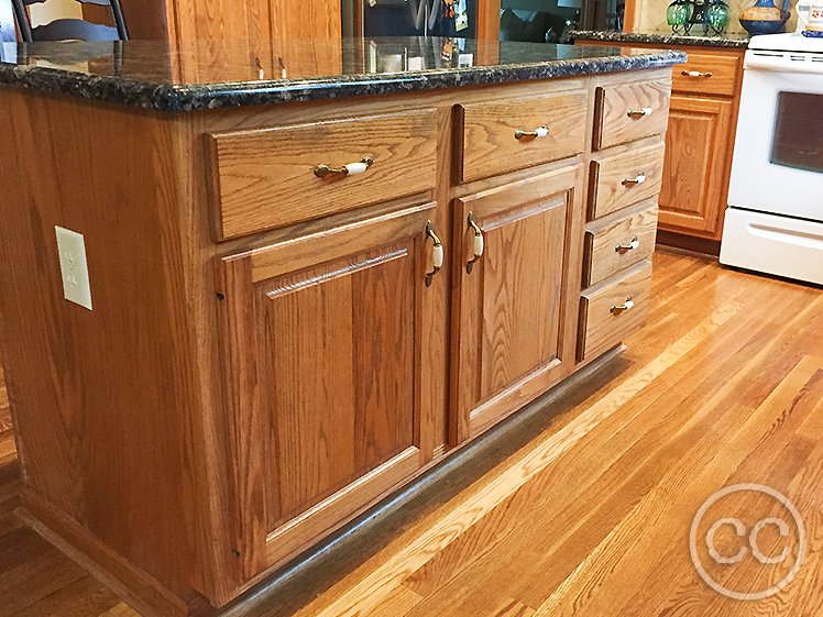 Kitchen painted with Classic Cupboards Paint. Visit www.classiccupboardspaint.com for more details.