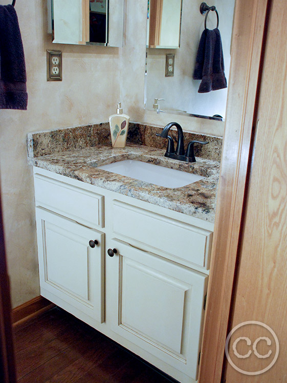 Kitchen painted with Classic Cupboards Paint. Visit www.classiccupboardspaint.com for more details.