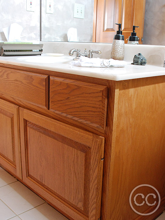 Kitchen painted with Classic Cupboards Paint. Visit www.classiccupboardspaint.com for more details.