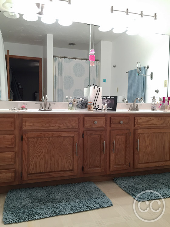 Kitchen painted with Classic Cupboards Paint. Visit www.classiccupboardspaint.com for more details.