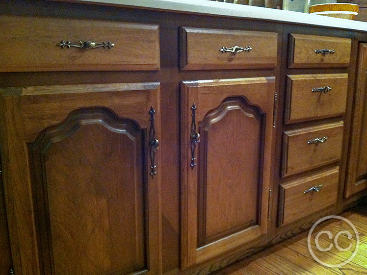 Kitchen painted with Classic Cupboards Paint. Visit www.classiccupboardspaint.com for more details.