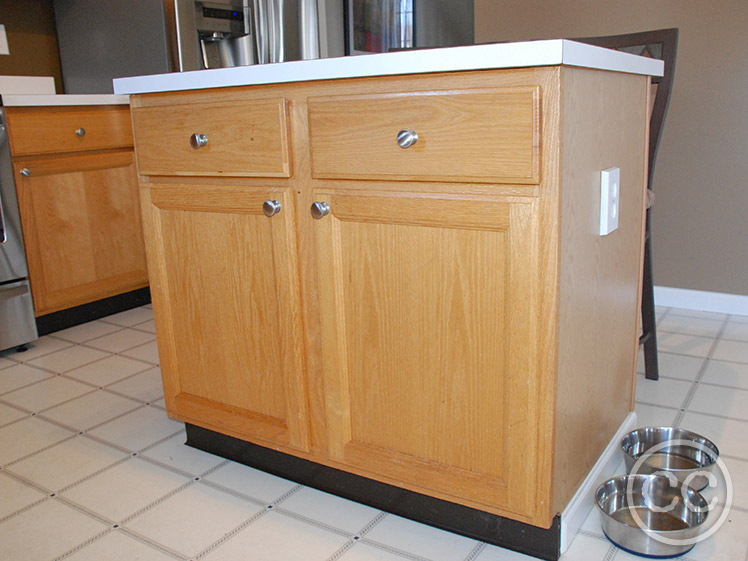 Kitchen painted with Classic Cupboards Paint. Visit www.classiccupboardspaint.com for more details.