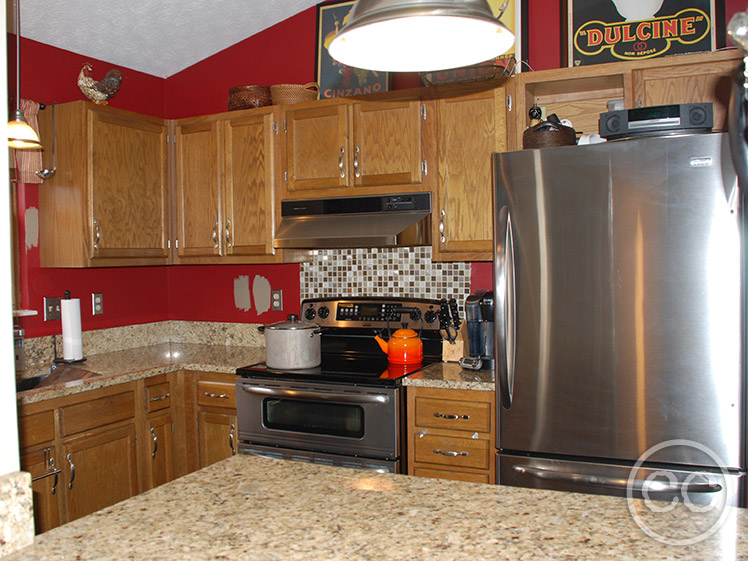 Kitchen painted with Classic Cupboards Paint. Visit www.classiccupboardspaint.com for more details.