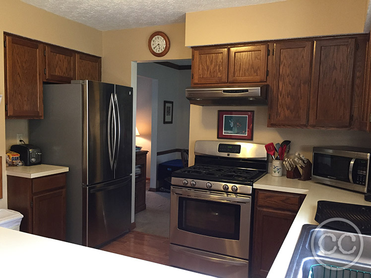 Kitchen painted with Classic Cupboards Paint. Visit www.classiccupboardspaint.com for more details.