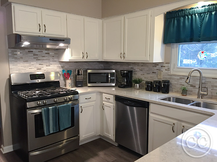 Kitchen painted with Classic Cupboards Paint. Visit www.classiccupboardspaint.com for more details.